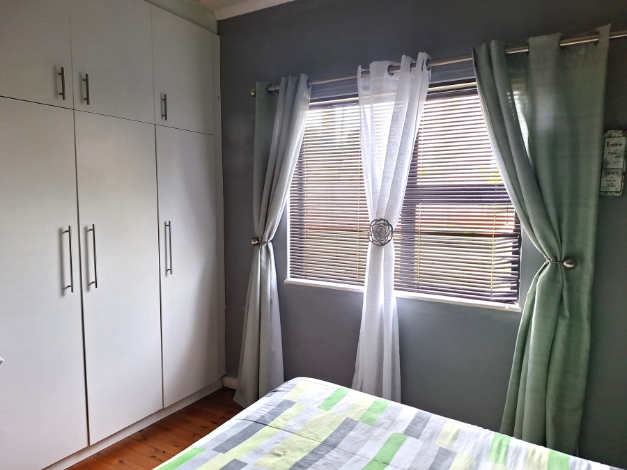 4 Bedroom Property for Sale in Van Riebeeck Hoogte Eastern Cape